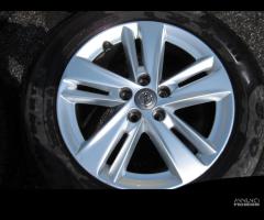 Opel Grandland X Cerchi e Gomme 215/65/17 M+S