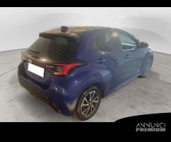 Toyota Yaris IV 2020 1.5h Lounge - 6