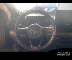 Toyota Yaris IV 2020 1.5h Lounge - 16