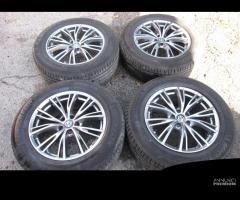 Alfa Romeo Stelvio Cerchi e Gomme 235/60/18 - 1