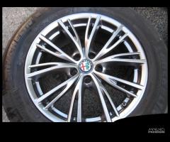 Alfa Romeo Stelvio Cerchi e Gomme 235/60/18