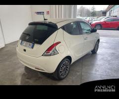 Lancia Ypsilon 11M My23 1.0 Firefly 70 CvStar...