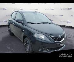 Lancia Ypsilon S1M My24 1.0 Firefly 70 CvStar...