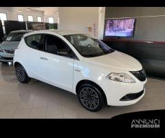 Lancia Ypsilon 01M My23 1.0 Firefly 70 CvStar...