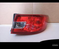 Renault Clio Fanale, Stop Posteriore Dx - 1