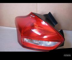 Ford Focus Berlina Fanale, Stop Posteriore Sx - 1