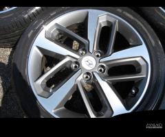 Hyundai Kona Cerchi e Gomme Estive 235/45/18