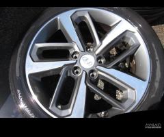 Hyundai Kona Cerchi e Gomme Estive 235/45/18