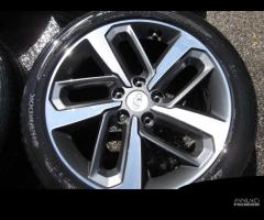 Hyundai Kona Cerchi e Gomme Estive 235/45/18