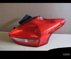 Ford Focus Berlina Fanale, Stop Posteriore Dx - 1