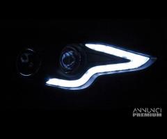 Set Di Fari LEXUS IS 13-16 fari anteriori LED