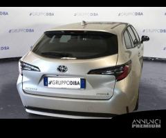 Toyota Corolla Touring Sports 1.8 Hybrid Business