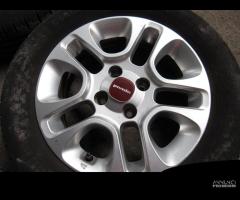 Fiat Panda Cerchi e Gomme 175/65/14 Estive