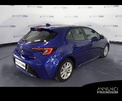 Toyota Corolla 3P - 5P - SW 1.8H HB ACTIVE MY23