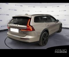 Volvo V60 Cross Country V60 II 2023 Cross Cou...