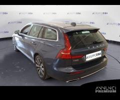 Volvo V60 II 2019 Diesel 2.0 b4 Inscription auto - 7