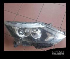 Faro anteriore Fanale Dx Nissan Quasquai 2