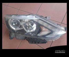 Faro anteriore Fanale Dx Nissan Quasquai 2