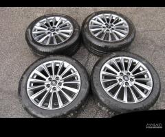 Ford Focus Cerchi e Gomme 215/50/17 Estive