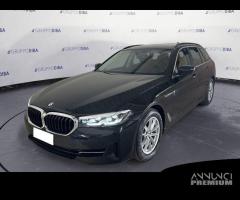 BMW Serie 5 G31 2020 Touring LCI D 520d Touri...