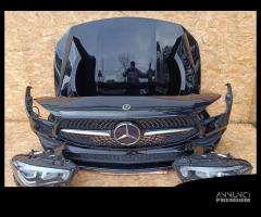 MERCEDES W118 CLA Anteriore Cofano proiettore Para