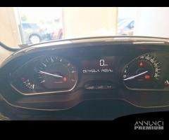 Peugeot 208 I 2015 Benzina 5p 1.2 puretech Ac... - 16