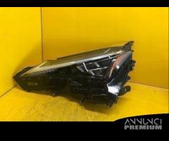 Proiettore faro lampada lexus ux proiettore faro l