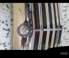 Mascherina Anteriore Mercedes Classe S W221 - 3