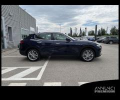 Maserati Levante Benzina 3.0 V6 350cv auto my19