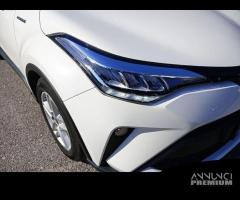 Toyota C-HR I 2020 1.8h Active e-cvt - 10