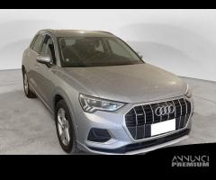 Audi Q3 II 2018 Diesel 40 2.0 tdi Business qu...