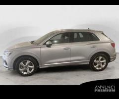 Audi Q3 II 2018 Diesel 40 2.0 tdi Business qu... - 8