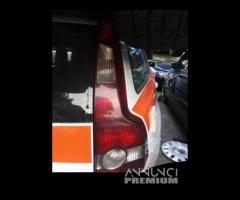 Fanale posteriore dx volvo v50 - 1