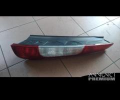 Fanale posteriore destro Ford Focus