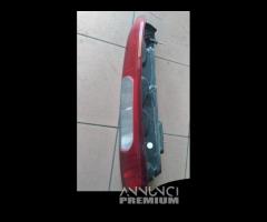 Fanale posteriore destro Ford Focus