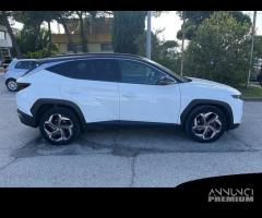 Hyundai Tucson III 2021 1.6 hev Exellence 4wd...