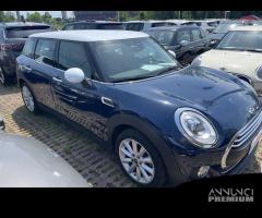 MINI Mini Clubman 2016 Diesel 1.5 One D Hype - 3