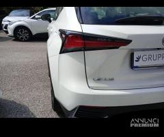 Lexus NX I 2018 300h 2.5 Premium 4wd cvt - 8