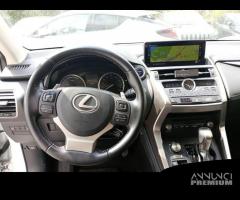 Lexus NX I 2018 300h 2.5 Premium 4wd cvt - 13