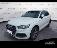 Audi Q5 II 2017 Diesel 40 2.0 tdi Business De...