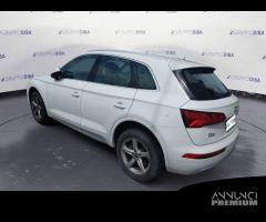 Audi Q5 II 2017 Diesel 40 2.0 tdi Business De... - 4