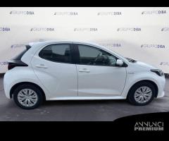 Toyota Yaris IV 2020 1.5h Active - 4