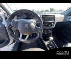 Peugeot 2008 Diesel 1.6 bluehdi Feline 120cv - 13