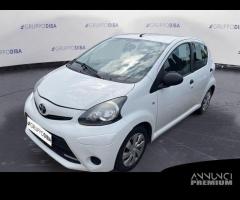 Toyota Aygo I 2012 5p 1.0 Active connect