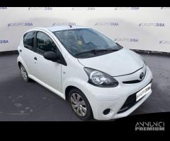 Toyota Aygo I 2012 5p 1.0 Active connect - 3