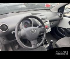 Toyota Aygo I 2012 5p 1.0 Active connect - 9