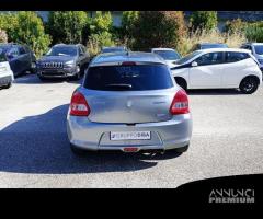 Suzuki Swift VI 2017 Benzina 1.2h Top 2wd my19 - 6