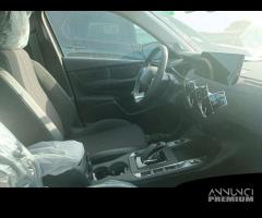 DS DS 3 Crossback Modello: 1SD3 DS3 C FIN R E...