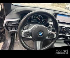 BMW Serie 5 G31 2017 Touring Diese 520d Touri... - 14