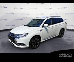 Mitsubishi Outlander III 2016 Benzina phev 2.... - 6